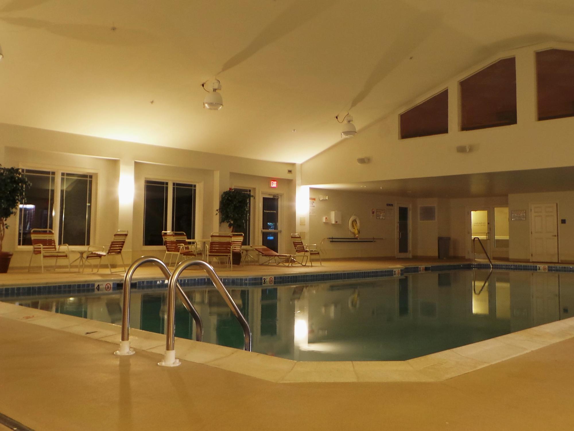 Berkshire Mountain Lodge Питсфийлд Екстериор снимка
