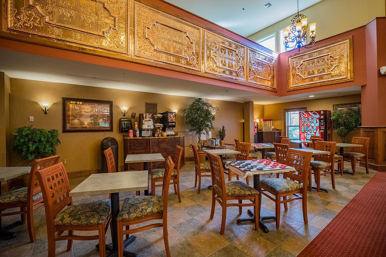 Berkshire Mountain Lodge Питсфийлд Екстериор снимка